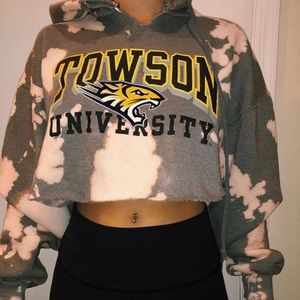 Cropped/ bleached Towson sweatshirt